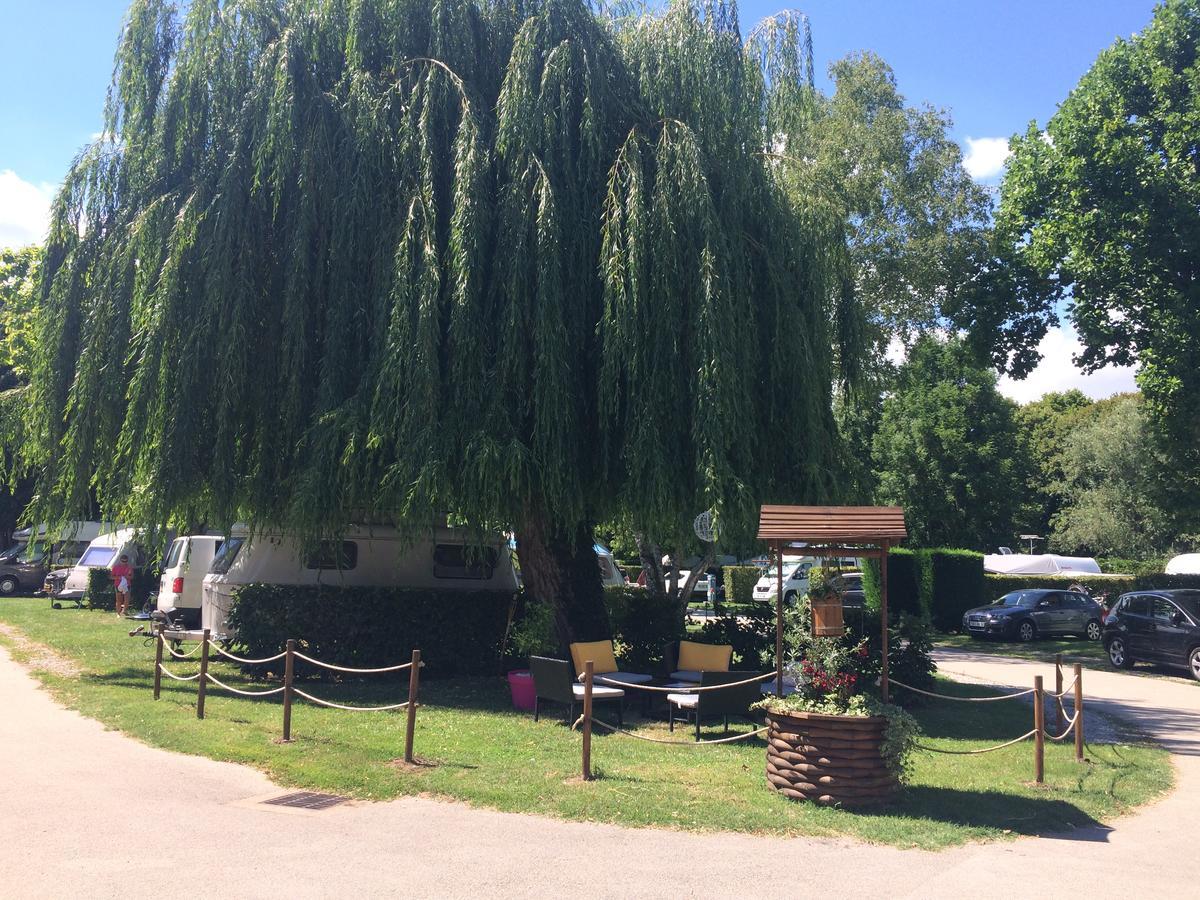 Camping Du Paquier Fane Chagny  Exterior photo